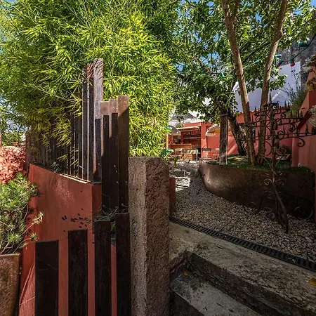 Гостьовий будинок Toctoctoc Лісабон