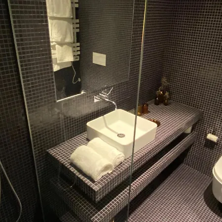 Toctoctoc Affittacamere 4*