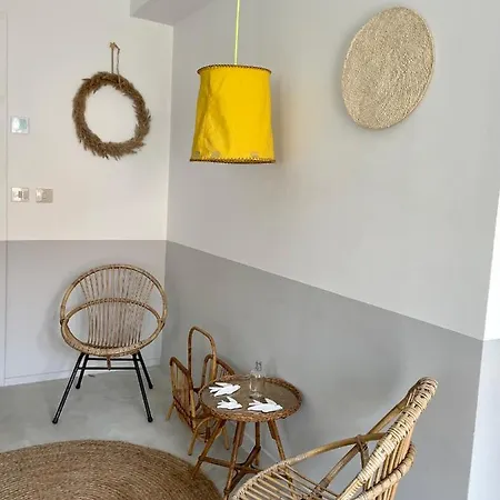 Toctoctoc Guest house 4*