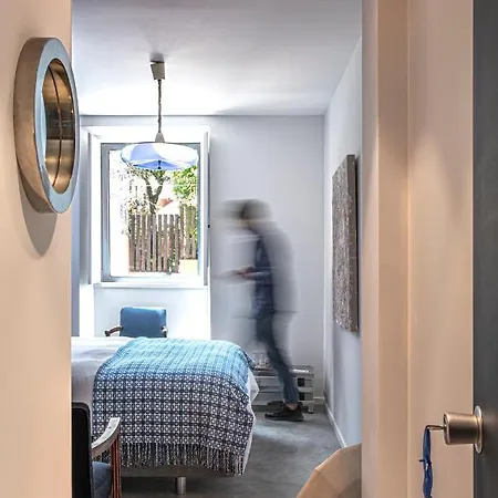 Toctoctoc Guest house